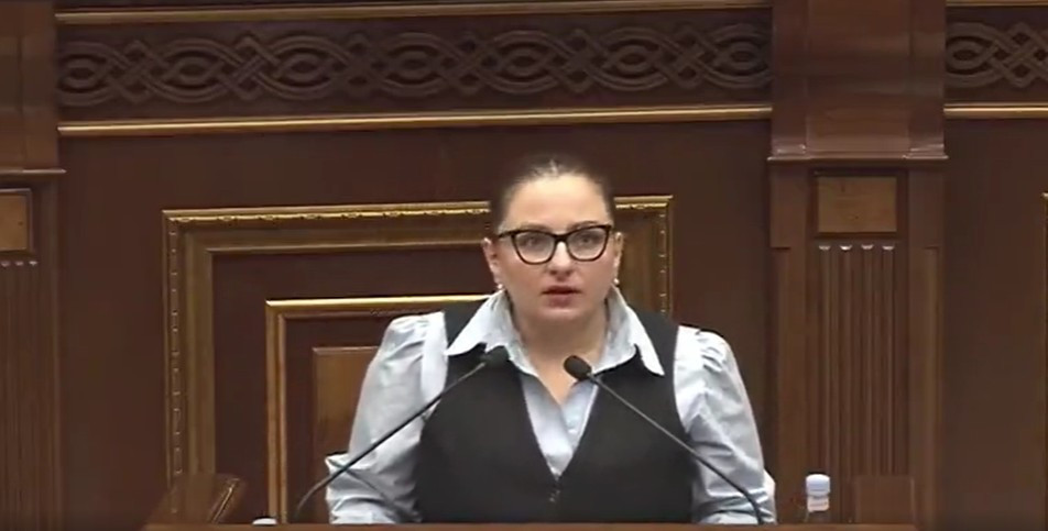 Մարդիկ արդեն կոնկրետ գիտեն, թե որքան են վճարելու, սակայն հստակ չգիտեն` ինչի դիմաց են վճարելու․ Քրիստինե Վարդանյանը՝ առողջապահության պարտադիր ապահովագրության մասին