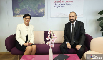 Արարատ Միրզոյանը հանդիպել է ԵՄ ընդլայնման հարցերով հանձնակատար Մարթա Կոսի հետ