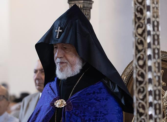 Ամենայն Հայոց Կաթողիկոսը մեկնել է  Շվեյցարիա և Մարսել