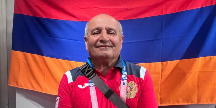 Փաշիկ Ալավերդյանը բազմիցս է ասել, որ ցանկություն ունի այլ երկրների հավաքականներ մարզելու․ Ծանրամարտի ֆեդերացիայի գլխավոր քարտուղար