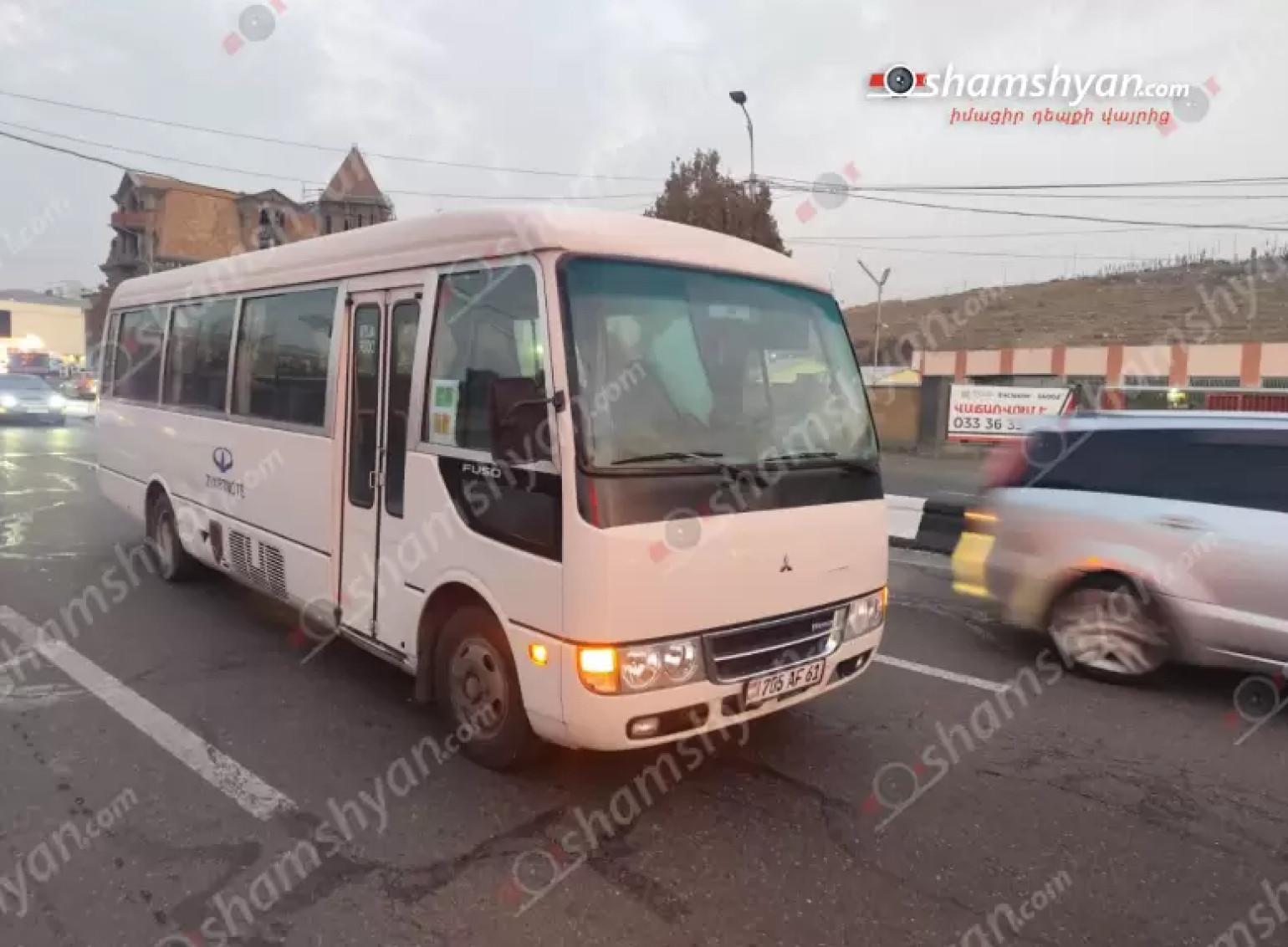 Իսակովի պողոտայում բախվել են «Lexus»-ը, «Toyota»-ն և ավտոբուսը