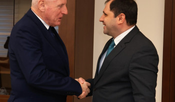 Սուրեն Պապիկյանն ու ՄԹ պետնախարարը քննարկել են տարածաջրջանային անվտանգության հարցեր