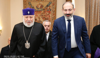 Մայր Աթոռը` Փաշինյանի կազմակերպած «պատարագի» վերաբերյալ