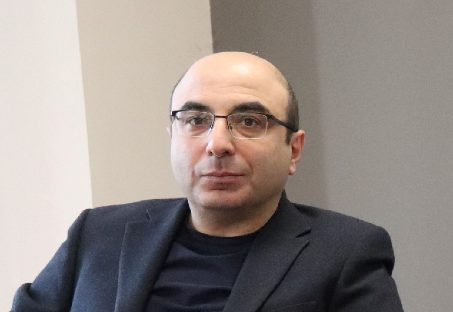 Եթե առաջիկա ամիսներին ընդդիմադիր մեծ համայնքը ճիշտ աշխատի, ապա կա մեծ շանս, որ ընտրությունների շեմին ունենանք փոփոխությունների պատրաստ, իր քվեի արժեքն իմացող հասարակություն․ Վահե Հովհաննիսյան