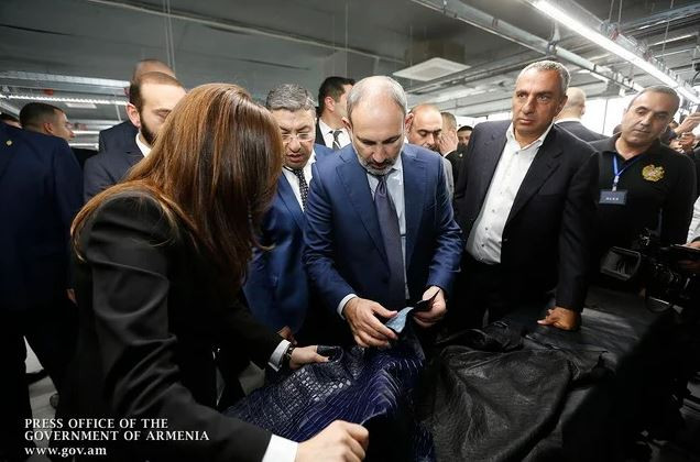 Կառավարությունը Սամվել Ալեքսանյանի ընտանիքին պատկանող «ԱԼԵՔՍ ՏԵՔՍՏԻԼ»-ին մաքսատուրքից ազատման արտոնություն տվեց