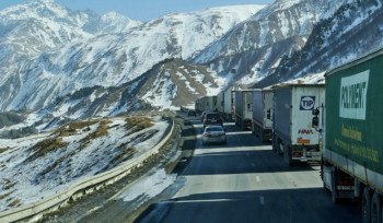«Վերին Լարս» սահմանային անցակետում ավելի քան 2000 բեռնատար է կուտակվել