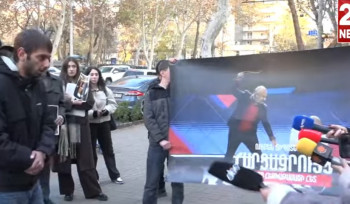 «Ռուբեն Ճիպոտեցի». բողոքի ակցիա Տիկնիկային թատրոնի առջև․ արձագանք՝ Ռուբեն Բաբայանի «հայտնի» խոսքերին