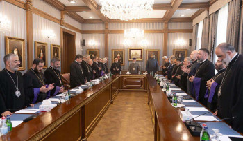 Կաթողիկոսի հրավիրած Գերագույն Հոգևոր Խորհրդի նիստն անվավեր է. մի խումբ եպիսկոպոսներ հանդես են եկել հայտարարությամբ.