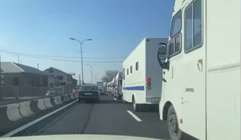 Դեպի Էջմիածին տանող ճանապարհը լի է ոստիկանական մեքենաներով. «Մայր Հայաստան» դաշինքի անդամ (տեսանյութ)