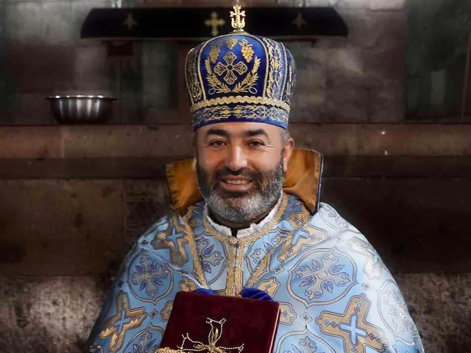 Տեր Վրթանեսի համար որոշիչ են մոտակա 72 ժամերը. բժիշկներն արել են ամեն ինչ