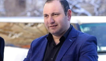 Երկու ամսվա կալանքից հետո ազատ է արձակվել «ՀայաՔվեի» Գյումրու կառույցի անդամ Կարուշ Հովեյանը