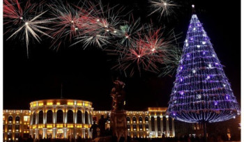Վաղը կվառվեն Գյումրիի գլխավոր տոնածառի լույսերը