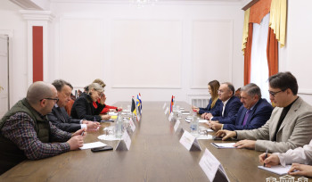 ԱԺ «Հայաստան» խմբակցության ղեկավար Սեյրան Օհանյանը և պատգամավորները Շվեդիայի դեսպանին մտահոգություն են հայտնել Հայաստանում ժողովրդավարական հետընթացի վերաբերյալ