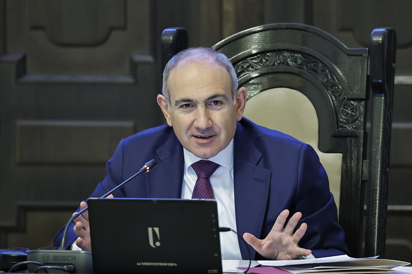 Պետք չէ հունվարի 1-ից գրոհ ձեռնարկել առողջապահական համակարգի վրա․ Փաշինյան