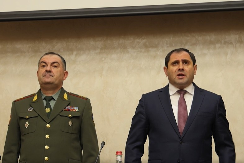 Սուրեն Պապիկյանի գլխավորությամբ տեղի է ունեցել պաշտպանության նախարարին կից կոլեգիայի նիստ