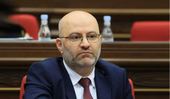 Յոթ Վերք եկեղեցու պատարագը կապ չունի. Շիրակի մարզպետը՝ իր հնարավոր պաշտոնանկության մասին