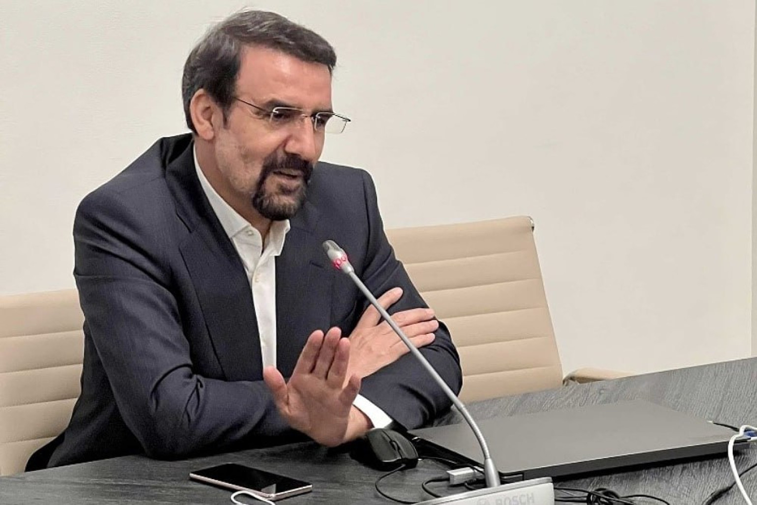 Իրանի նախագահի խորհրդականը հրաժարական է տվել բողոքի ցույցերի ֆոնին