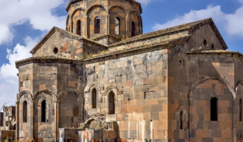Հունվարի 8-ին Թալինի Սուրբ Աստվածածին եկեղեցում կկատարվի միասնական ժամերգություն և միասնական աղոթք