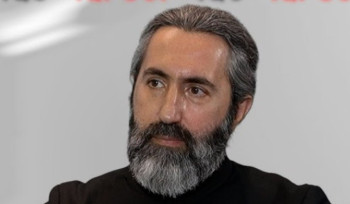 Հայր Ասողիկն այս պահին Քննչական կոմիտեում է, նրան հարցաքննում են. փաստաբան