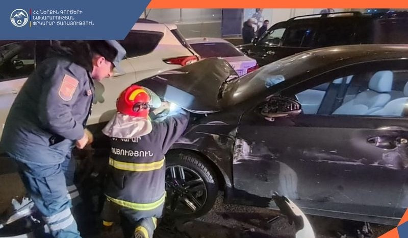 Երևանում բախվել է հինգ մեքենա. կան տուժածներ