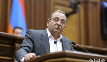 Սա ավելի շատ PR ակցիա է, քան իրական խոնարհումի նպատակ է հետապնդում․ Արծվիկ Մինասյանը՝ հունվարի 27-ը հիշատակի օր սահմանելու նախաձեռնության մասին