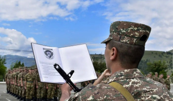 27-37 տարեկան քաղաքացիները կարող են ազատվել քրեական պատասխանատվությունից՝ կամովին վերադառնալով ՀՀ և ընտրելով հինգ տարբերակներից մեկը. նախագիծ