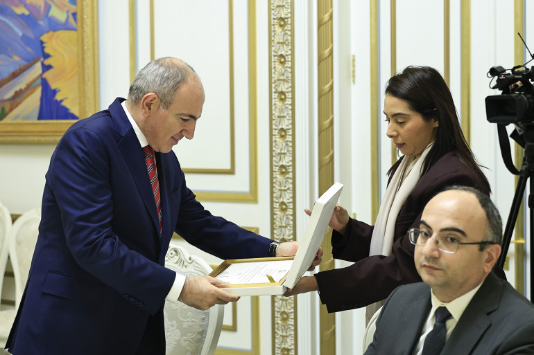 Ես գիտեմ, որ Ադրբեջանի նախագահը նույնպես պարգևատրվել է և մենք կիսում ենք այս մրցանակը. դա արդարացված է, այն իսկապես համատեղ նվաճում է. Փաշինյանը՝ «Զայեդ» մրցանակի մասին