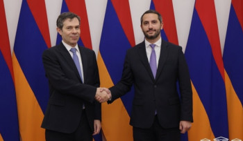 ՀՀ ԱԺ փոխնախագահն ու Հունաստանի դեսպանը քննարկել են տարածաշրջանային և համաշխարհային զարգացումները