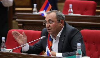 Գործ ունենք հերթական արշավանքի հետ, որը կազմակերպել է բռնապետը. Արծվիկ Մինասյանը՝ «Ընտրական օրենսգրքում» փոփոխություններ եւ լրացումներ կատարելու նախագծի մասին