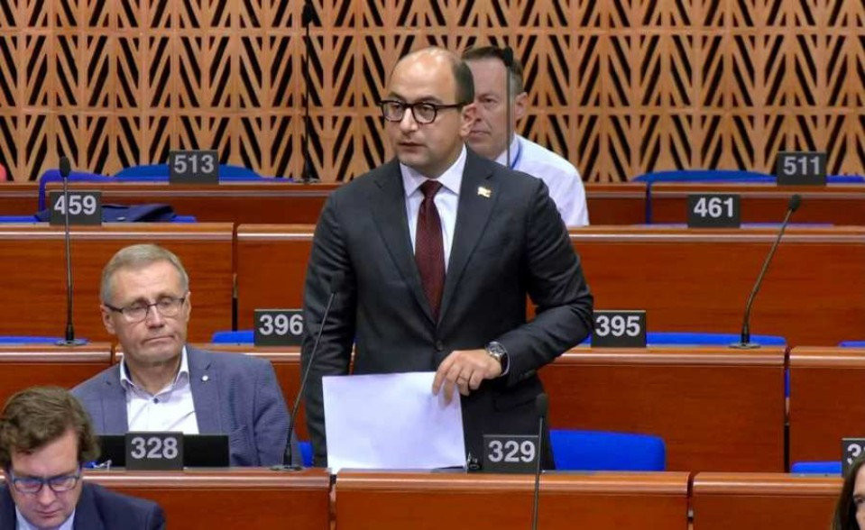 Փաշինյանի հեքիաթները ԵԽԽՎ-ում հօդս ցնդեցին, հստակ նշվում է, որ առկա է առճակատում պետության և եկեղեցու միջև. Մամիջանյան