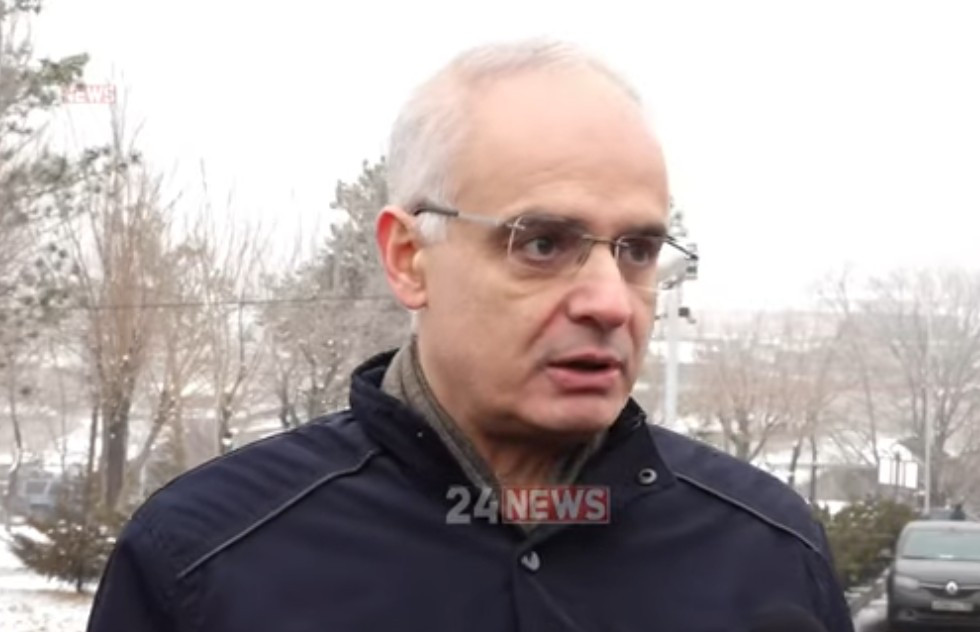 Ակնհայտ է, որ հիմա կա ֆավորիտ՝ Սամվել Կարապետյանի քաղաքական ուժը, իրենց հետ բանակցում ենք․ Զուրաբյան