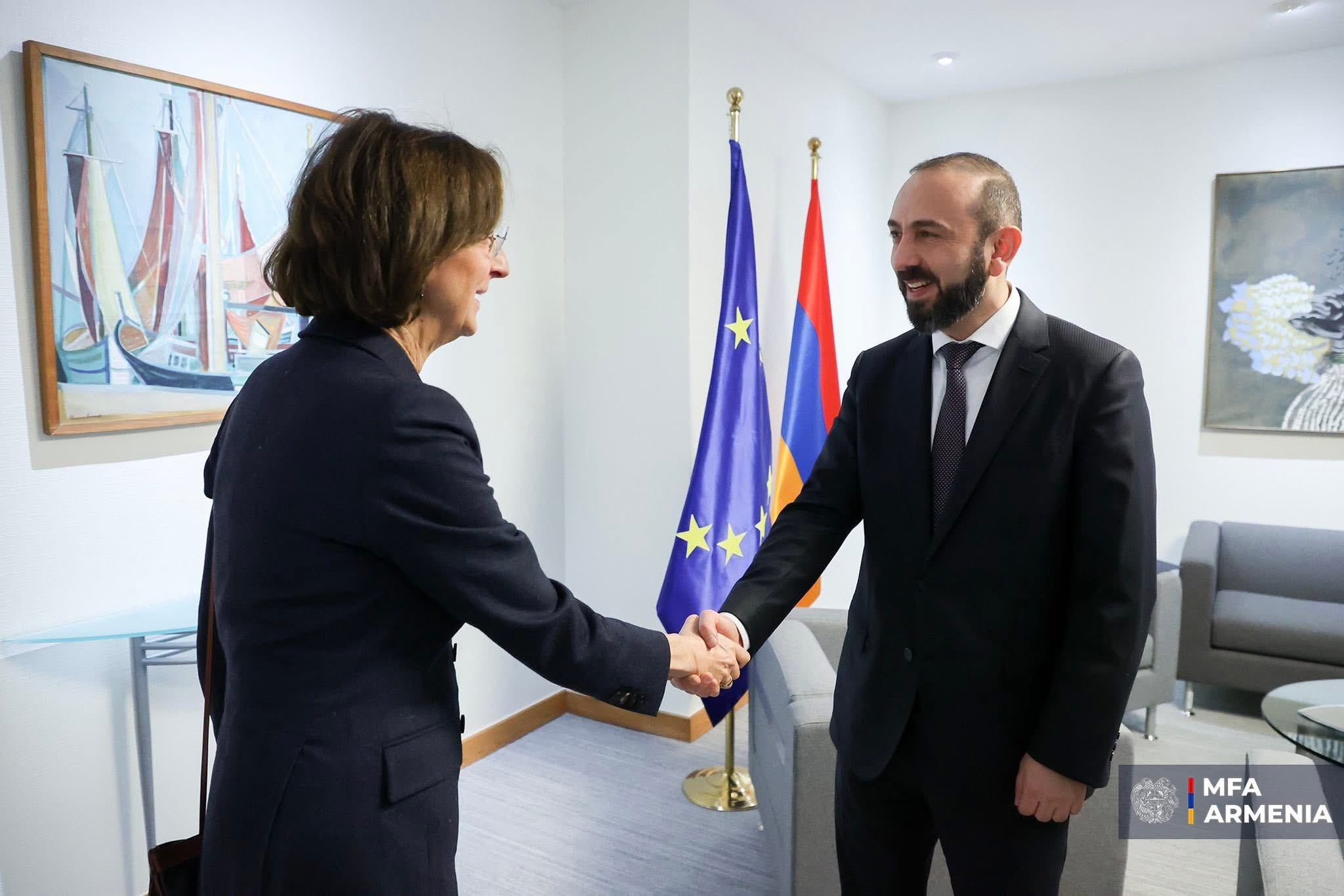 Արարատ Միրզոյանը  հանդիպում է ունեցել Վենետիկի հանձնաժողովի նախագահ Մարտա Կարպատիայի հետ
