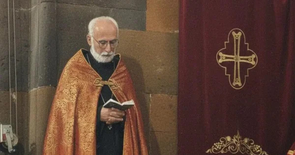 Միակողմանի է լուծարվել ԶՈՒ հոգեւոր առաջնորդությունը. Տեր Պսակ