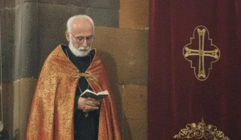 Միակողմանի է լուծարվել ԶՈՒ հոգեւոր առաջնորդությունը. Տեր Պսակ