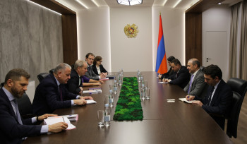 Արմեն Գրիգորյանը ԵԱԳԾ քաղաքական հարցերով գլխավոր քարտուղարի տեղակալի հետ քննարկել է տարածաշրջանային ենթակառուցվածքների զարգացման հարցեր
