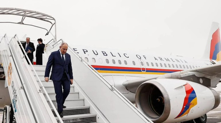Փաշինյանն ու Աննա Հակոբյանը մեկնել են ԱՄԷ