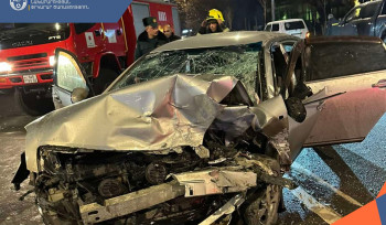 Բախվել են «Nissan», «Toyota», «VAZ» և կայանած «Lexus» մակնիշների ավտոմեքենաները