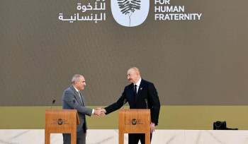 Նիկոլ Փաշինյանին և Իլհամ Ալիևին Աբու Դաբիում հանձնվել է «Զայեդ» մարդկային եղբայրության մրցանակը