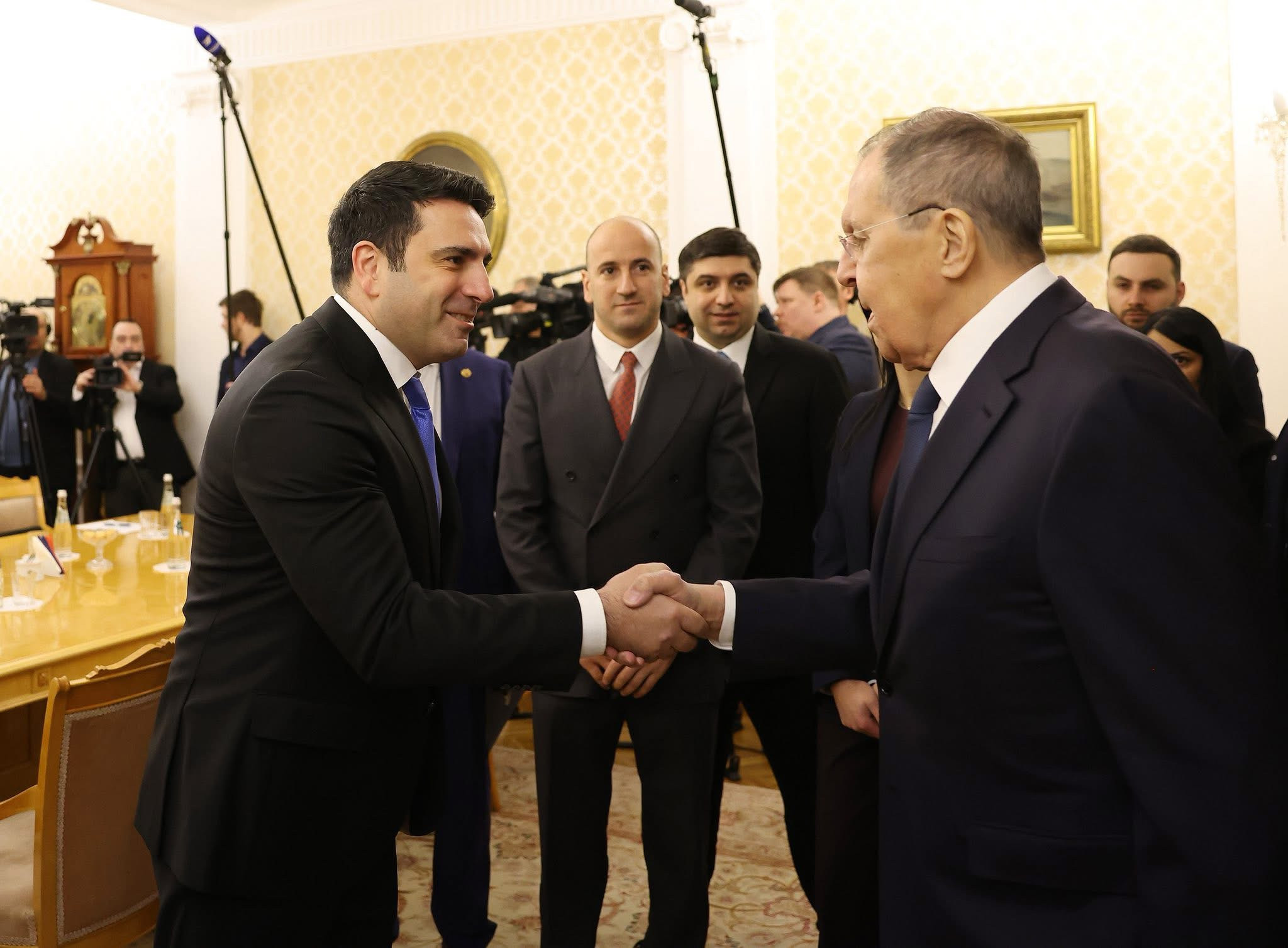 Ալեն Սիմոնյանը և Լավրովը քննարկել են տարածաշրջանային զարգացումները