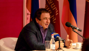 Մենք պետք է մոռանանք՝ նախկիններ-ներկաներ, մեր երկրին պետք է ապագա․ ի՞նչ է խոսել Գագիկ Ծառուկյանը երիտասարդների հետ (տեսանյութ)