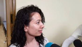 Ես չեմ կիսում եղբորս տեսակետը. նա աթեիստ է. ՔՊ-ական պատգամավորը՝ եղբոր սկանդալային գրառման մասին