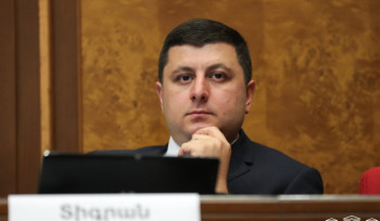 Երբ Պապիկյանը խոսում է երկակի ենթակայության անթույլատրելության մասին, ուզում եմ իմանալ, իսկ ի՞նչ է սպասվում ԱԱԾ ռազմական հակահետախուզությանը. Աբրահամյան