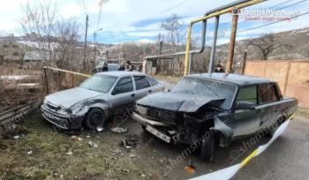 Գուգարք գյուղում բախվել են «Opel»-ը և «ՎԱԶ 2107»-ը․ 4 վիրավորներից 2-ը անչափահասներ են