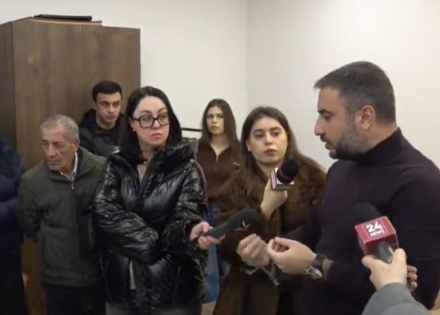 Ոչ գազ ունենք, ոչ սեփականության վկայական. «Կոմիտաս պարկի» բնակիչները բողոքում են կառուցապատողից
