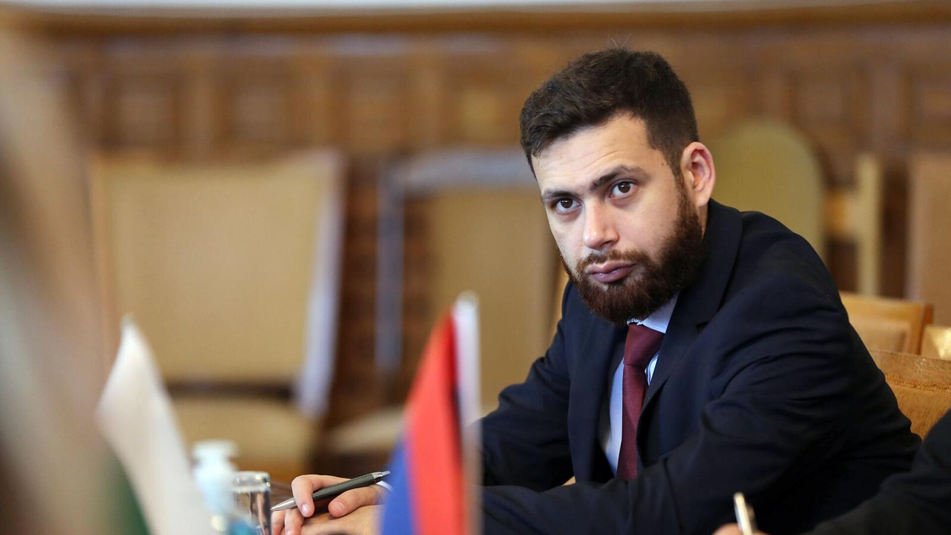 Սկզբունքային հարցերի շուրջ համաձայնություն չկա, կողմերի տեսակետները բավականին հեռու են իրարից. ԱԳ փոխնախարարը՝ հայ-ադրբեջանական բանակցությունների մասին
