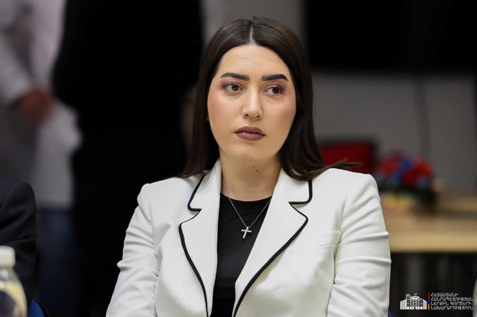 Առաջիկա ընտրություններին կուսակցական ցուցակով չեմ առաջադրվել, ես անկուսակցական եմ. Արփինե Սարգսյան