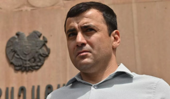 Գայի պողոտայի ասֆալտը, ըստ փաստաթղթերի, պետք է լինի 5 սմ հաստությամբ, այլ ոչ թե 2.5-ից 4 սմ, հուսամ՝ գիտակից մարդիկ հասկանում են, որ ատկատով անորակ փռված ասֆալտի քանդվելը աղից չէ․ Չախոյան