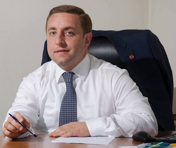 Դատախազությունը պահանջում է նախկին պատգամավոր Կարեն Ավագյանից հօգուտ ՀՀ-ի բռնագանձել 10 անշարժ գույք և դրամական միջոցներ