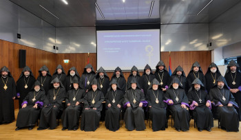 Ներեկեղեցական կյանքին առնչվող խնդիրներն արծարծել և լուծել բացառապես Եկեղեցու լիազոր ատյաններում. եպիսկոպոսաց հավաքի հայտարարությունը