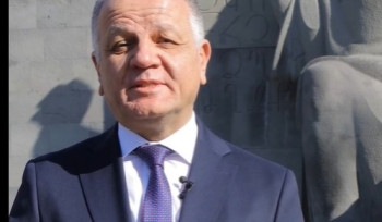 ԵՄ դեսպան Վասիլիս Մարագոսը հայերենով շնորհավորել է Մայրենիի օրը (տեսանյութ)